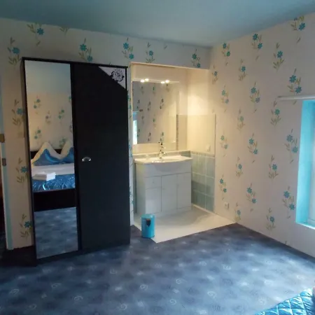 בית כפרי Le Petit Breuil